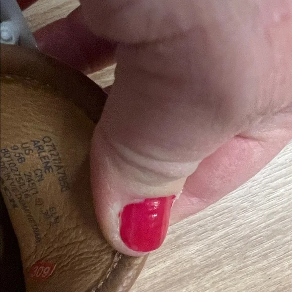 Coach Women's Tan Leather Loafers - Picture 4 of 4